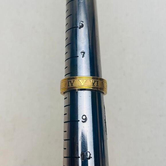 y2k 2000s vintage style roman numerals gold ring - Picture 4 of 8